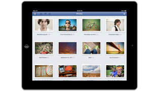 Illustration for article titled The Official Facebook App for iPad Is Finally Here